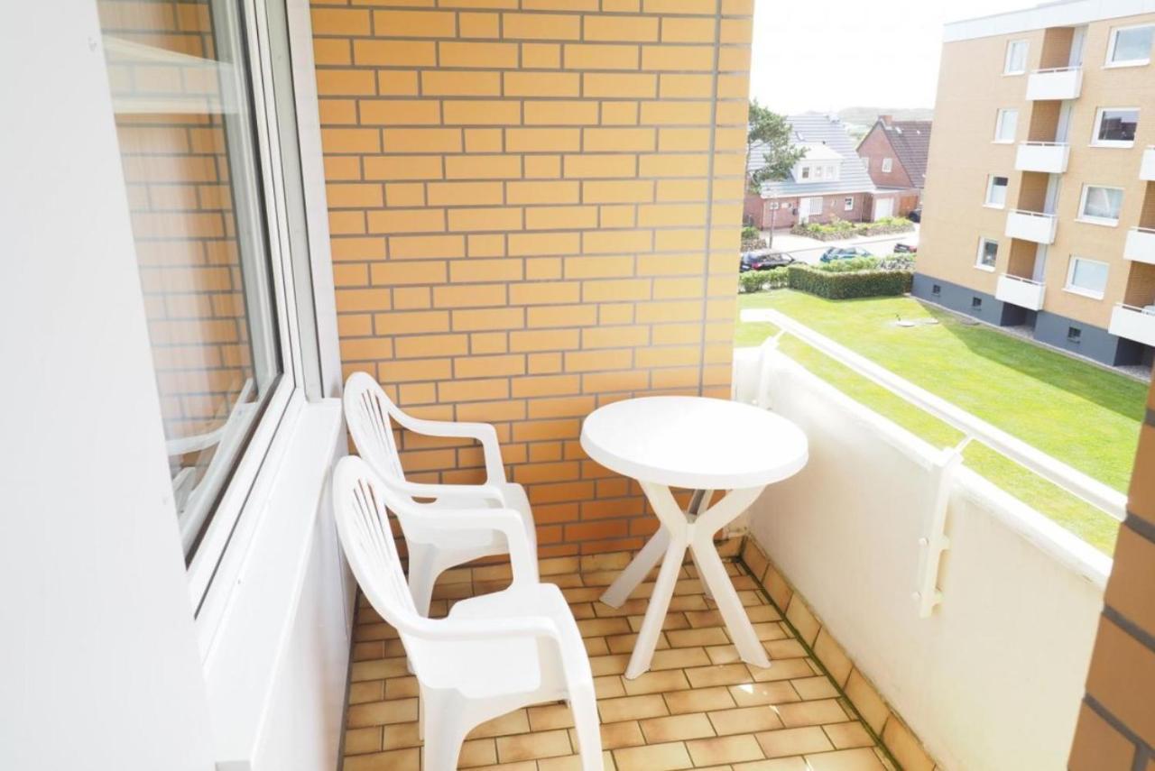 Apartment 205 *